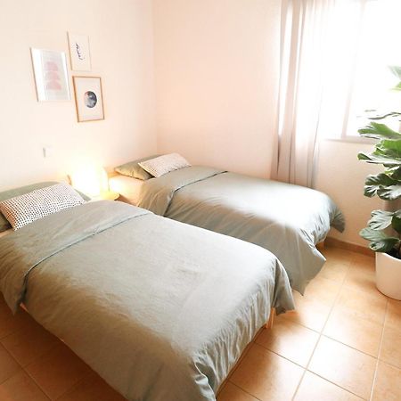 Ferienwohnung Casa Lea - Central, Cozy And Right By The Beach Corralejo Exterior foto
